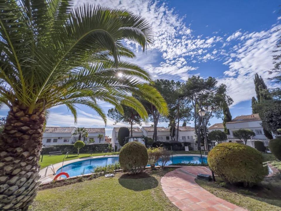Bajo Con Jardin En La Milla De Oro Διαμέρισμα Μαρμπέλλα Εξωτερικό φωτογραφία