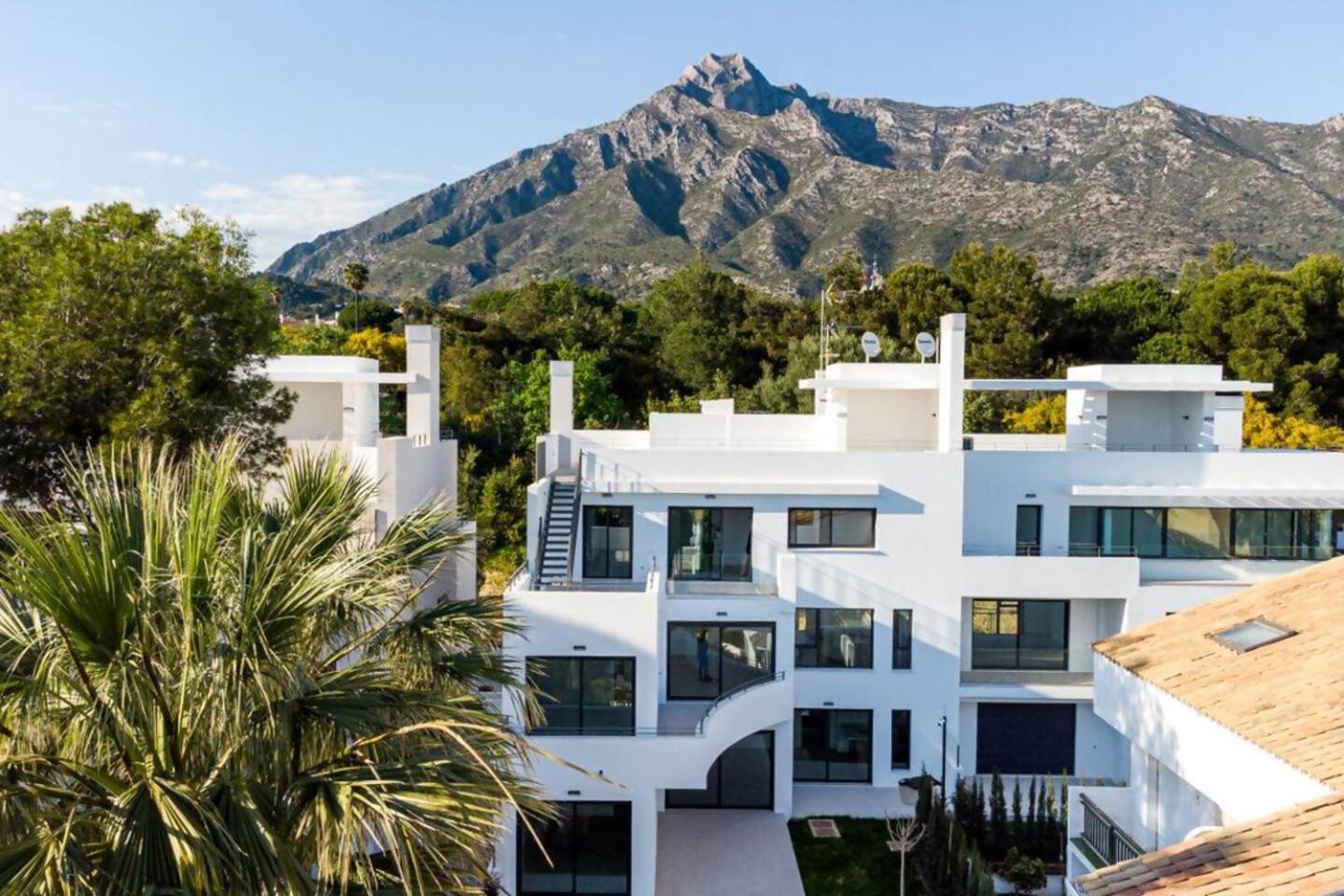 Bajo Con Jardin En La Milla De Oro Διαμέρισμα Μαρμπέλλα Εξωτερικό φωτογραφία